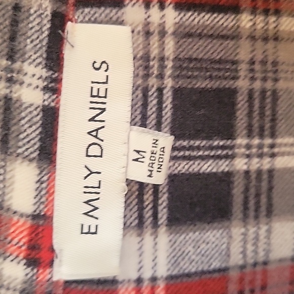 Emily Daniels Fannel SZ Med - Picture 2 of 7